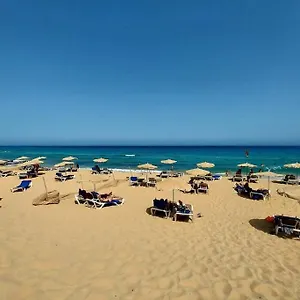https://amplio-apartamento-en-la-playa-del-esquinzo.in-canary-islands.com