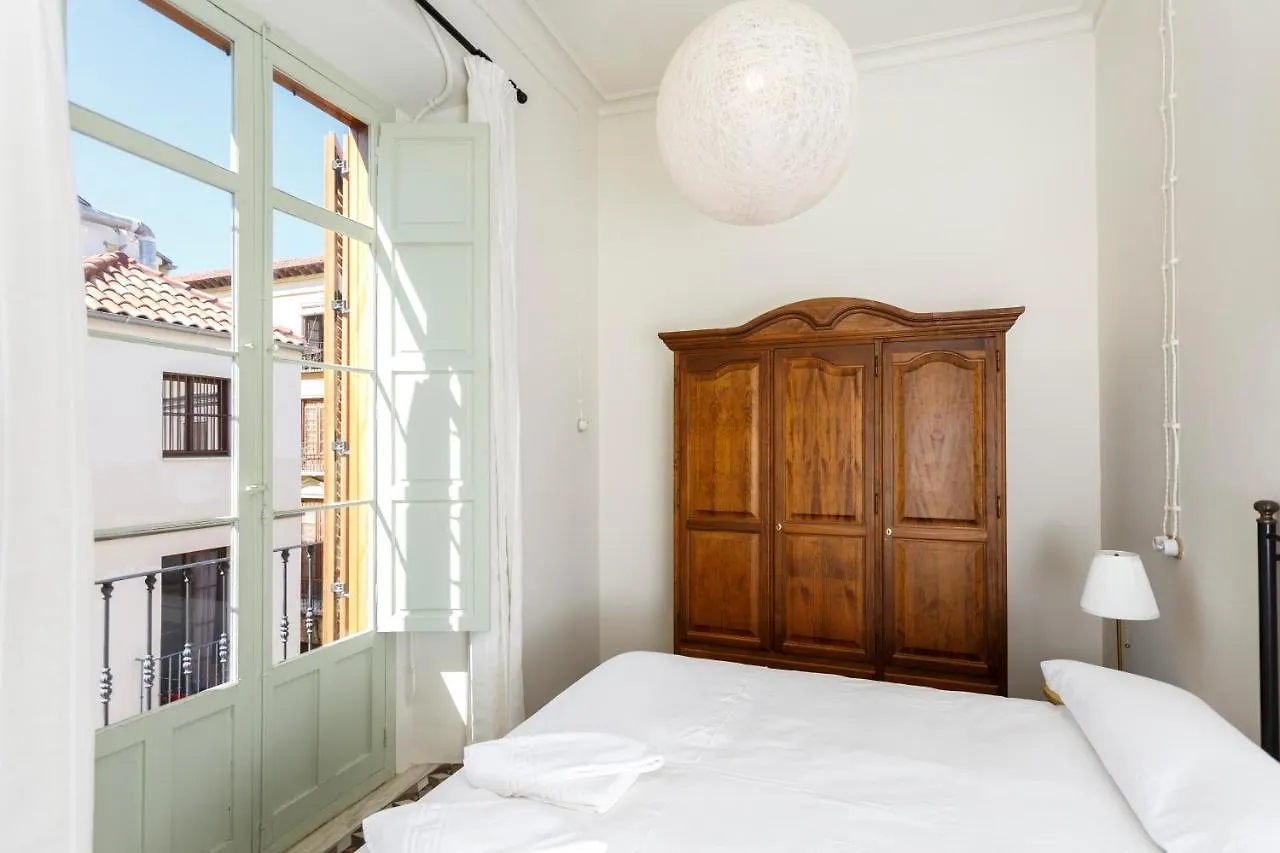 Teatro Suites Màlaga 0*,